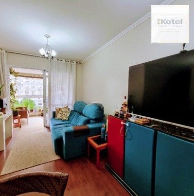 Apartamento de frente com vista panorâmica, sacada,3 dormitórios,1suíte para venda no bairro Centro Histórico em Porto Alegre/RS.
