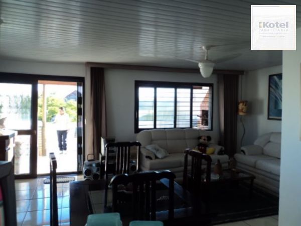 Casa para Venda - 450m², 3 dormitórios, 1 vaga - Floresta — foto 2