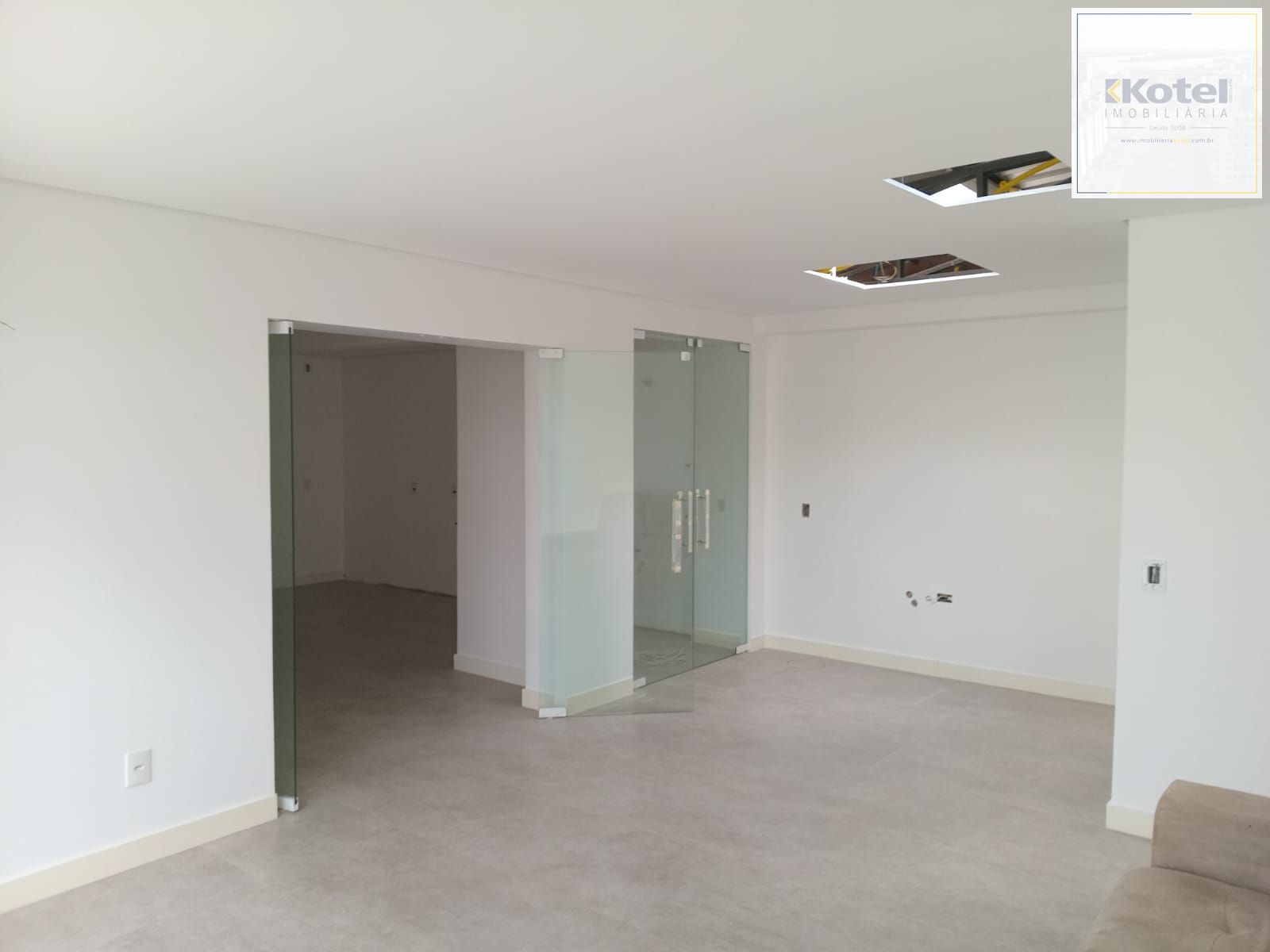 Apartamento de 3 quartos com vaga no bairro Teresópolis — foto 4