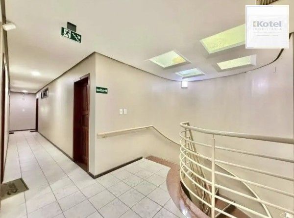 Loja para Venda - 20.94m², 0 dormitórios, Petrópolis — foto 3
