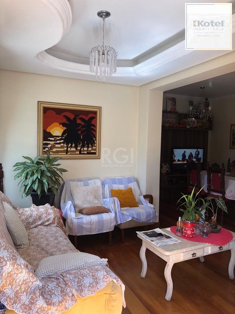Casa para Venda - 225.91m², 4 dormitórios, sendo 2 suites, 1 vaga - Nonoai — foto 5