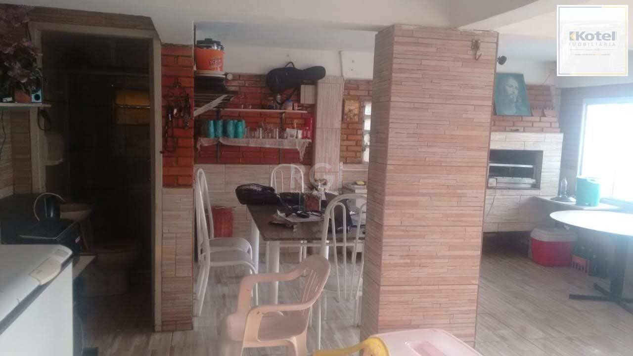 Sobrado para Venda - 300m², 5 dormitórios, Nonoai — foto 2