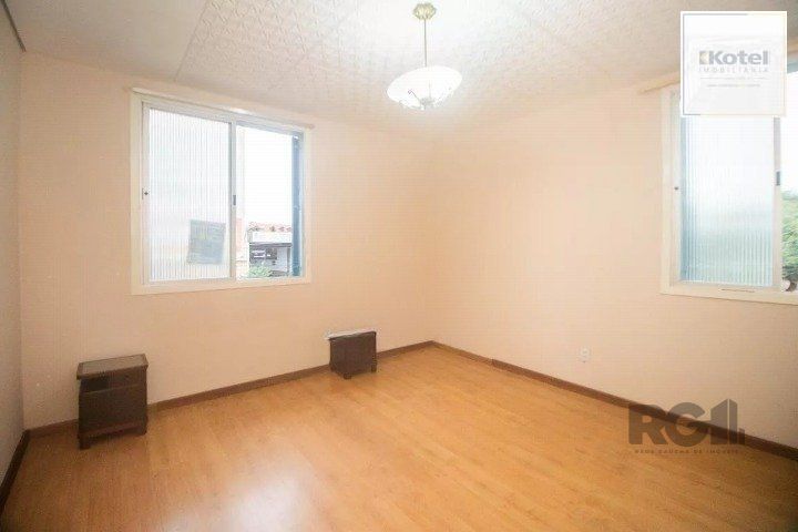 Sobrado 4 quartos à venda, 220m², Floresta - Porto Alegre — foto 2