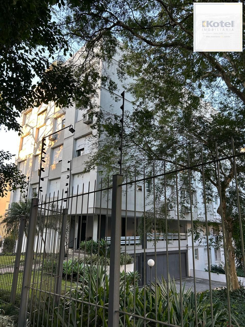 Cobertura 3 quartos à venda, 226m², Petrópolis - Porto Alegre — foto 2