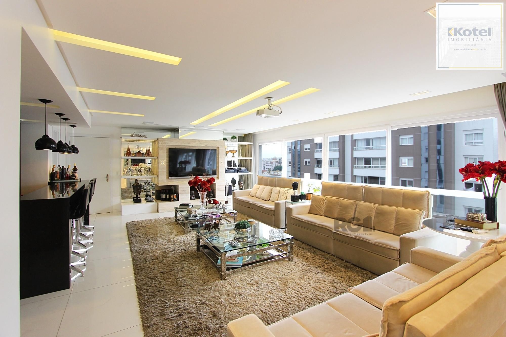 apartamento de 3 dormitórios, com 3 suítes no bairro Menino Deus — foto 3