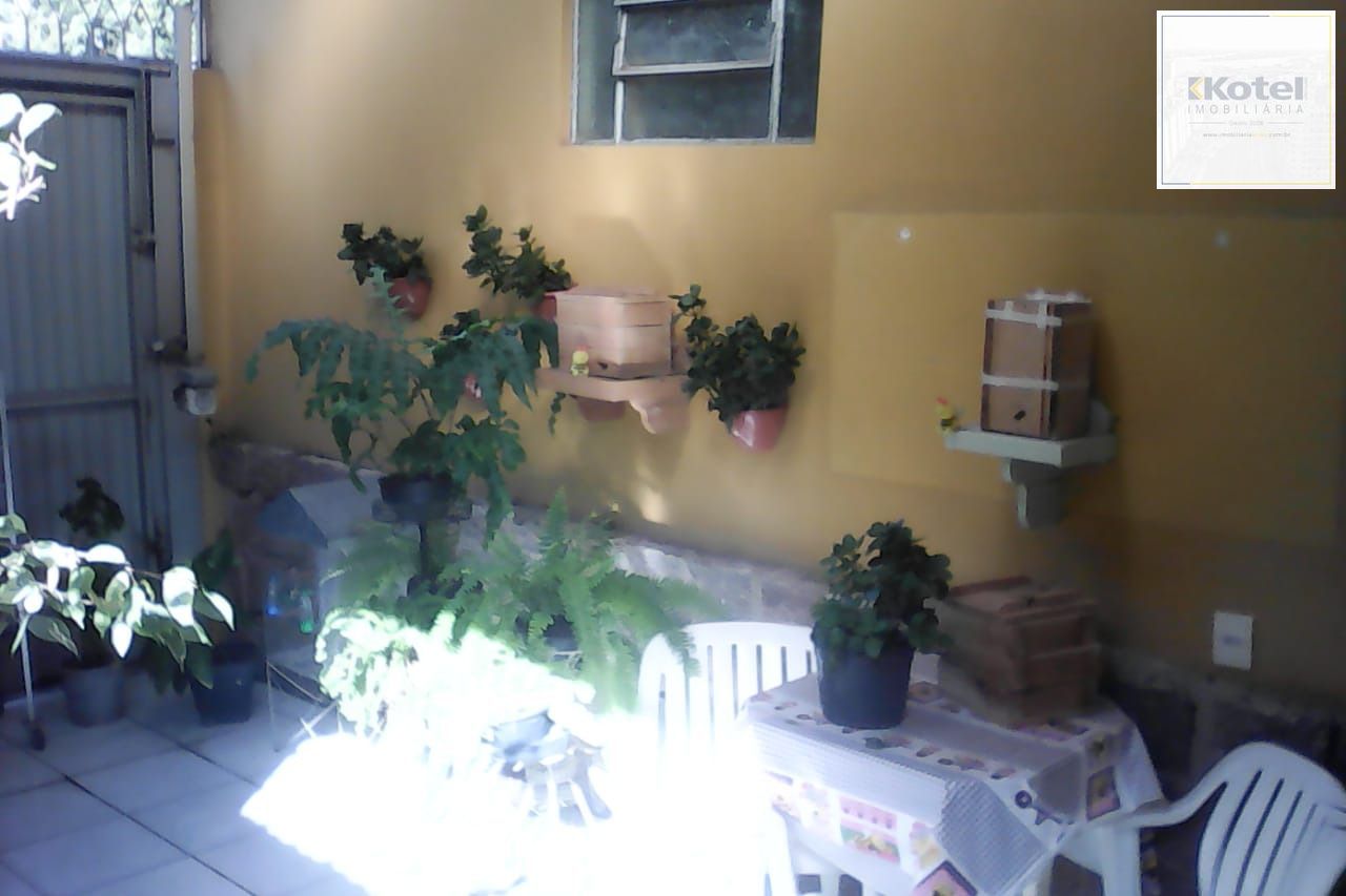 Casa para Venda - 300m², 3 dormitórios, 2 vagas - Partenon — foto 4