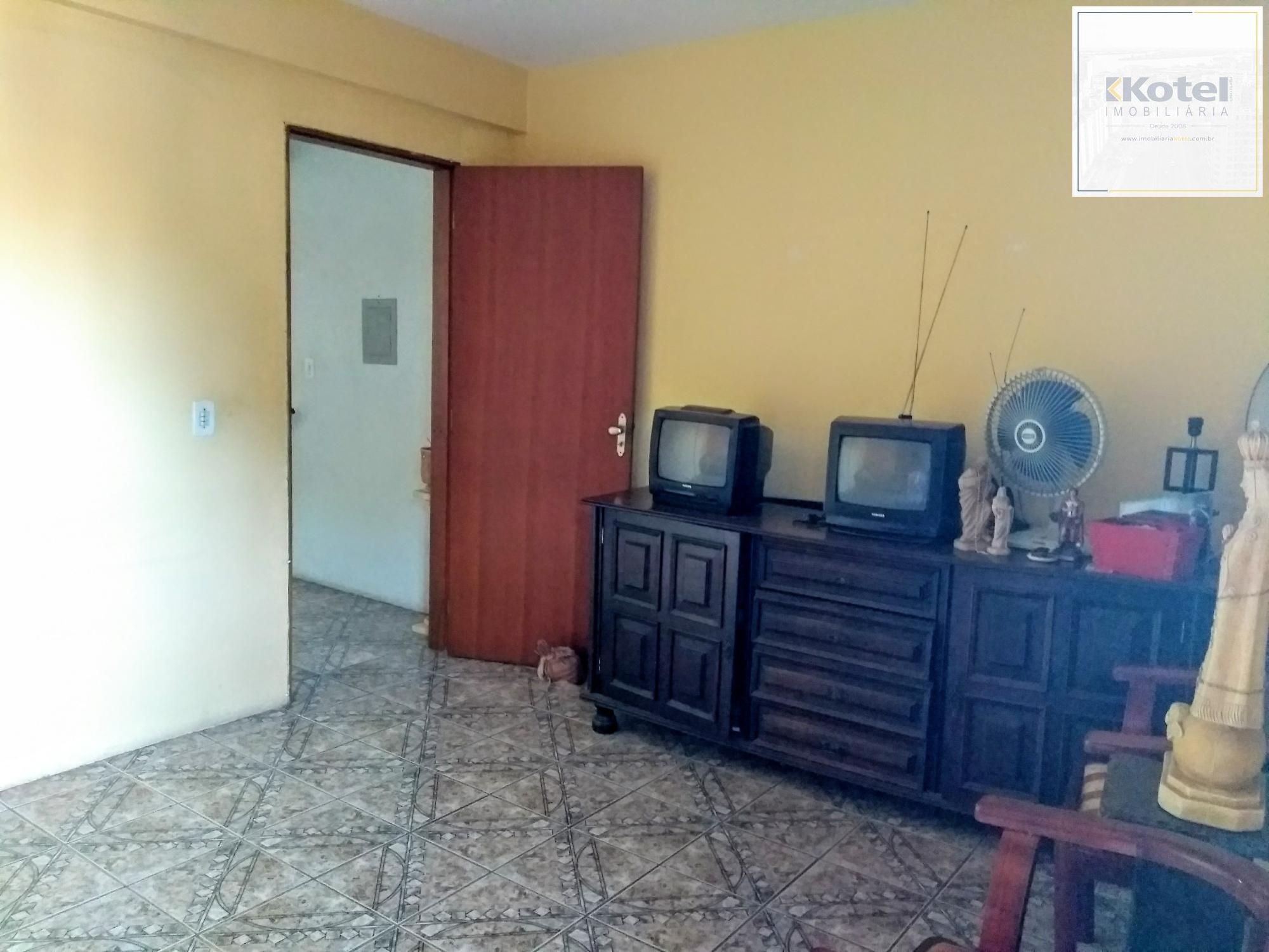 Predio para Venda - 291m², 3 dormitórios, sendo 2 suites, 1 vaga - Partenon