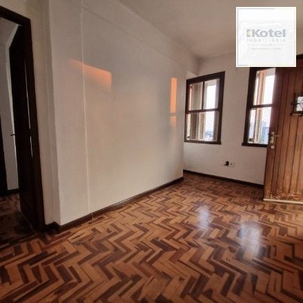 Apartamento de frente com 1 dormitório para venda no bairro Cidade Baixa em Porto Alegre/RS.