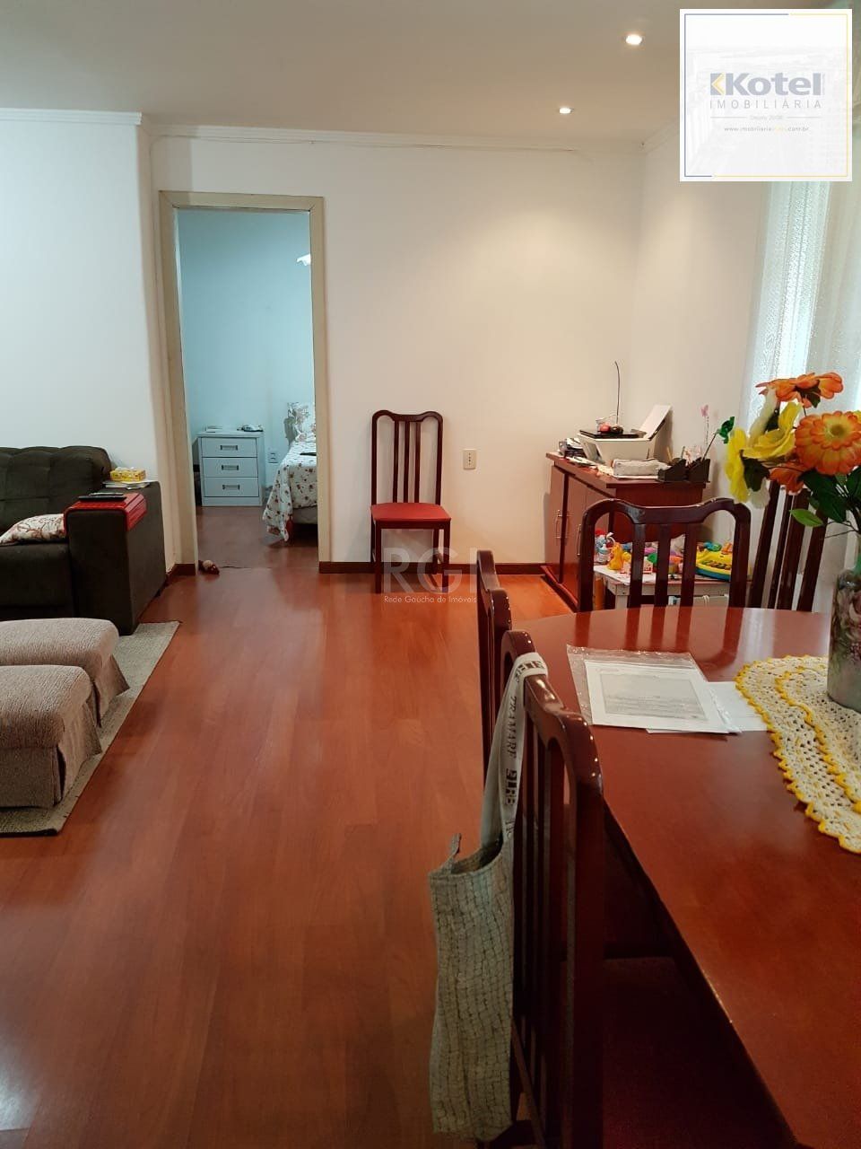 Casa para Venda - 250m², 5 dormitórios, 5 vagas - Jardim Botânico — foto 3