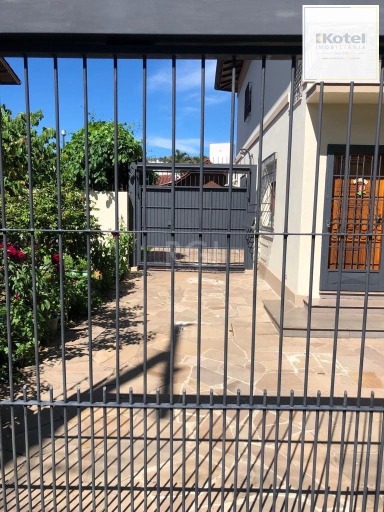 Casa para Venda - 225.91m², 4 dormitórios, sendo 2 suites, 1 vaga - Nonoai — foto 4