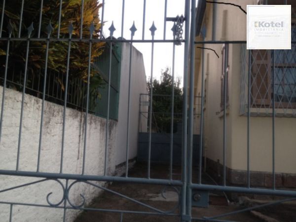 Casa para Venda - 80m², 3 dormitórios, 6 vagas - Medianeira — foto 3