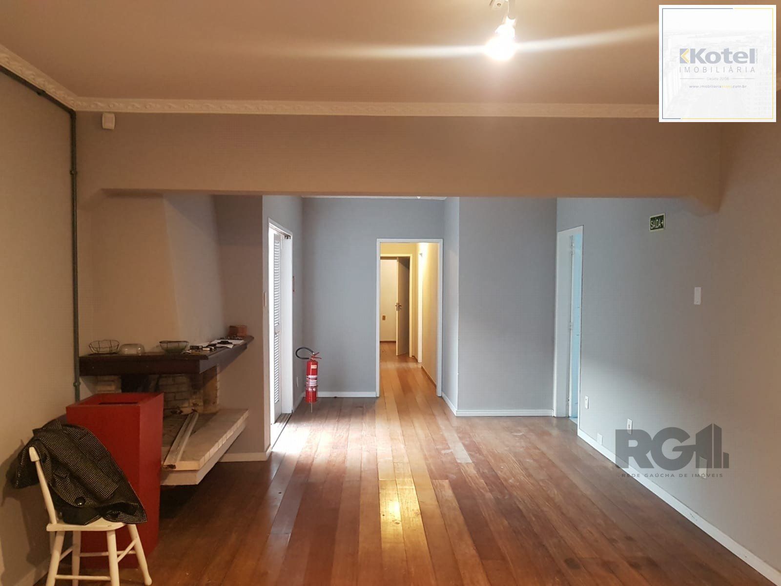 Casa Comercial à venda, 254m², Medianeira - Porto Alegre — foto 2