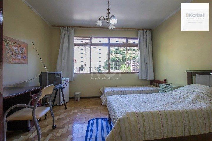 Casa para Venda - 400m², 6 dormitórios, sendo 1 suites, 3 vagas - Santana — foto 3