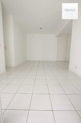 Apartamento, 3 quartos, à venda, 80 m², Santo Antônio - Porto Alegre — foto 2