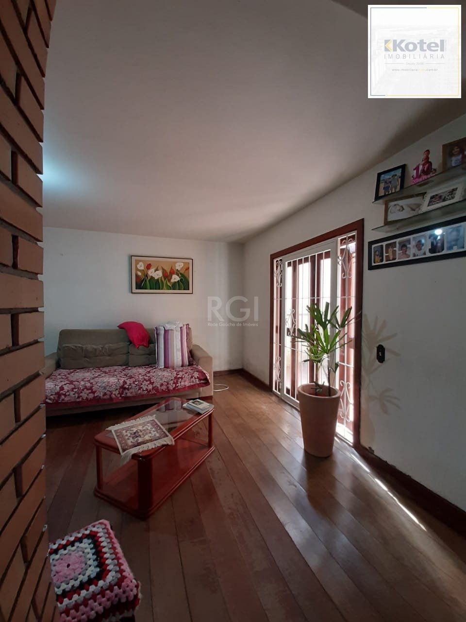 Casa para Venda - 262.02m², 3 dormitórios, sendo 1 suites, 6 vagas - Auxiliadora — foto 3