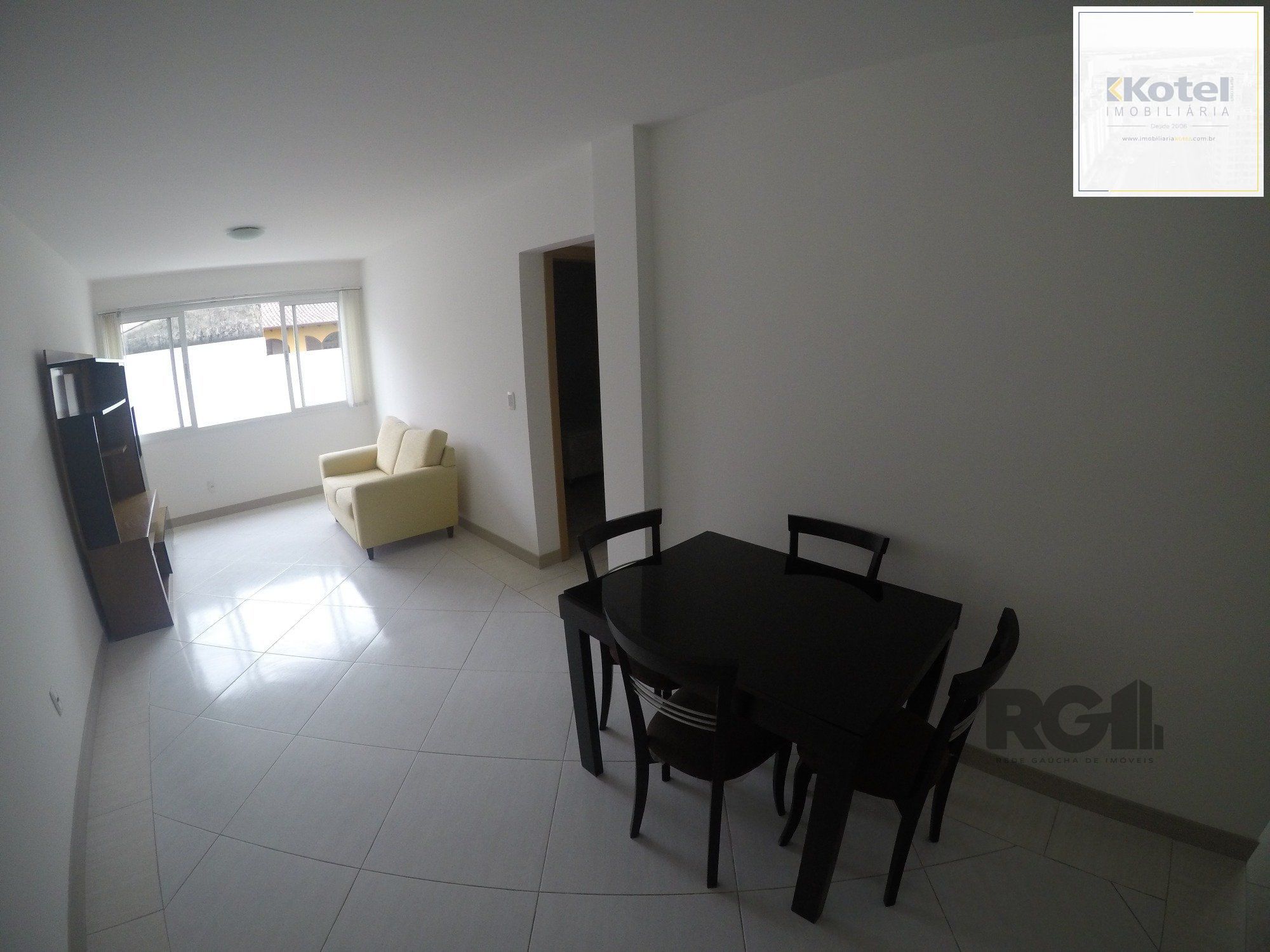 Apartamento para Venda - 75m², 2 dormitórios, 1 vaga - Rio Branco