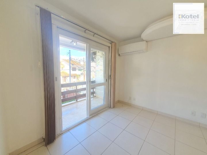 Apartamento de 2 dormitórios no bairro Azenha para comprar — foto 4