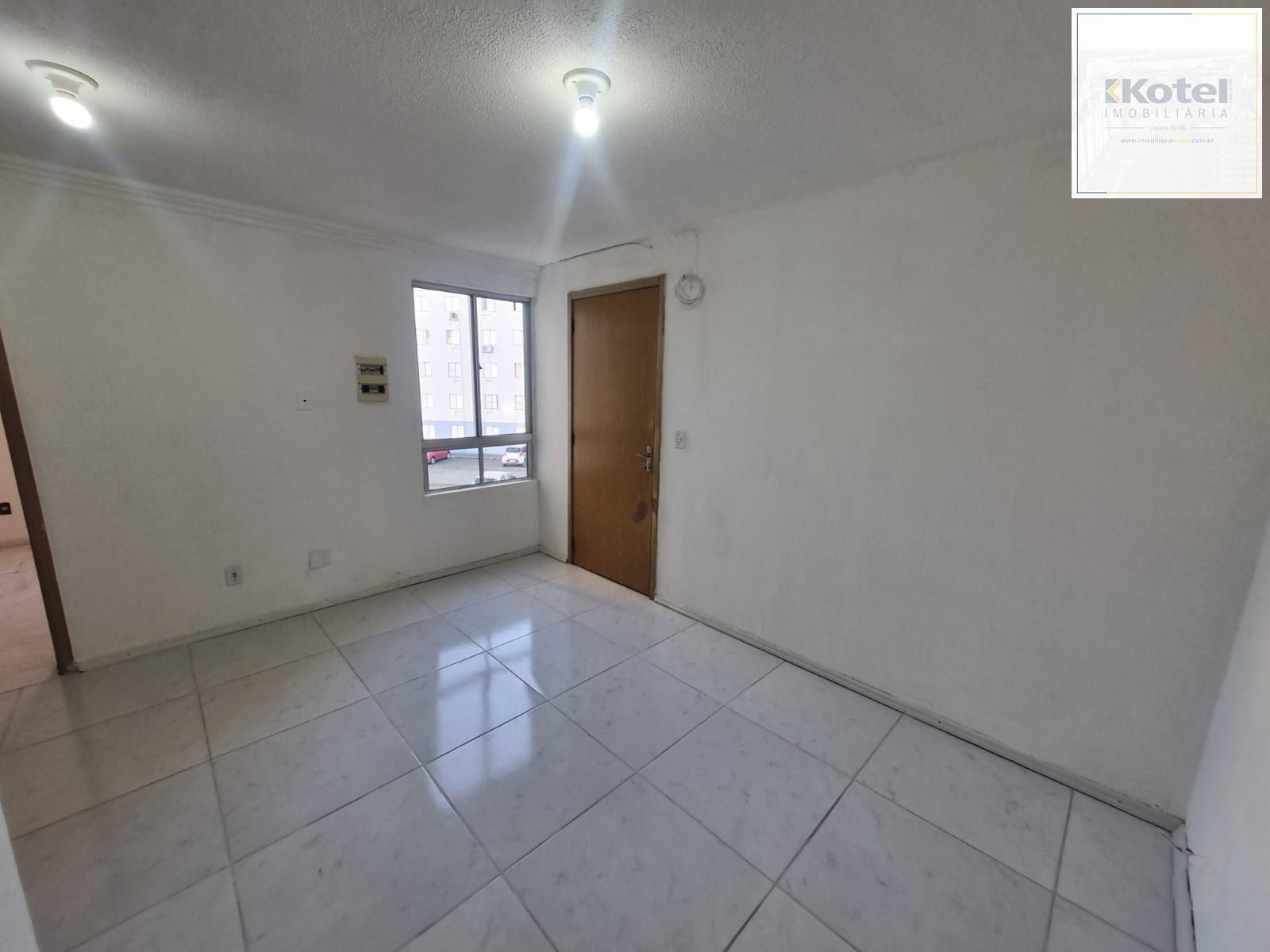 Excelente apartamento de 2 dormitórios, desocupado para venda  no bairro Partenon em Porto Alegre/RS. — foto 3