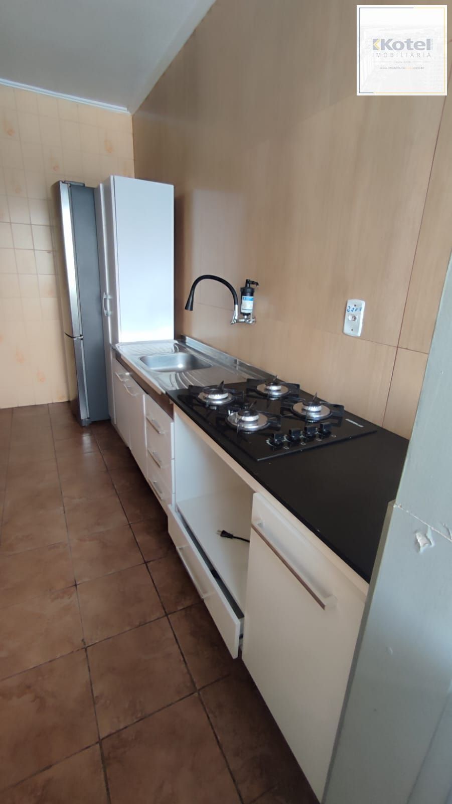Apartamento, 2 dorm, sacada, 1 vaga cobert, ao lado do Triagulo Assis Brasil — foto 5