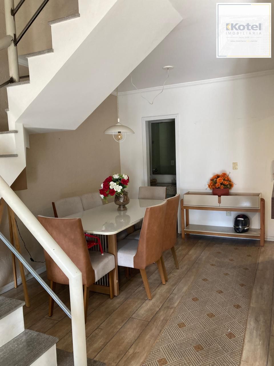 Casa em Condomínio com 247m² - 3 Suítes - Bairro Ipanema — foto 5