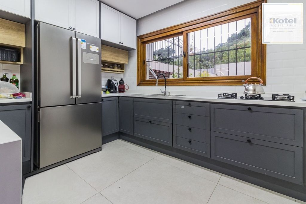 Casa 4 quartos à venda, 310m², Chácara das Pedras - Porto Alegre — foto 4