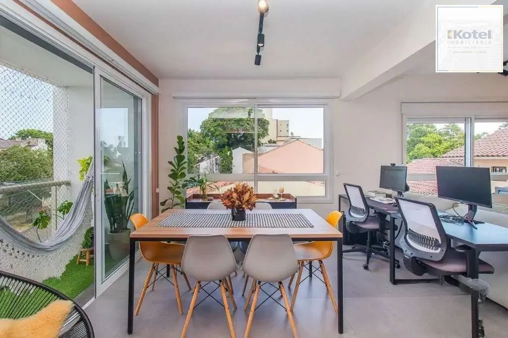 Apartamento mobiliado com sacada e vaga na Vila Ipiranga — foto 2