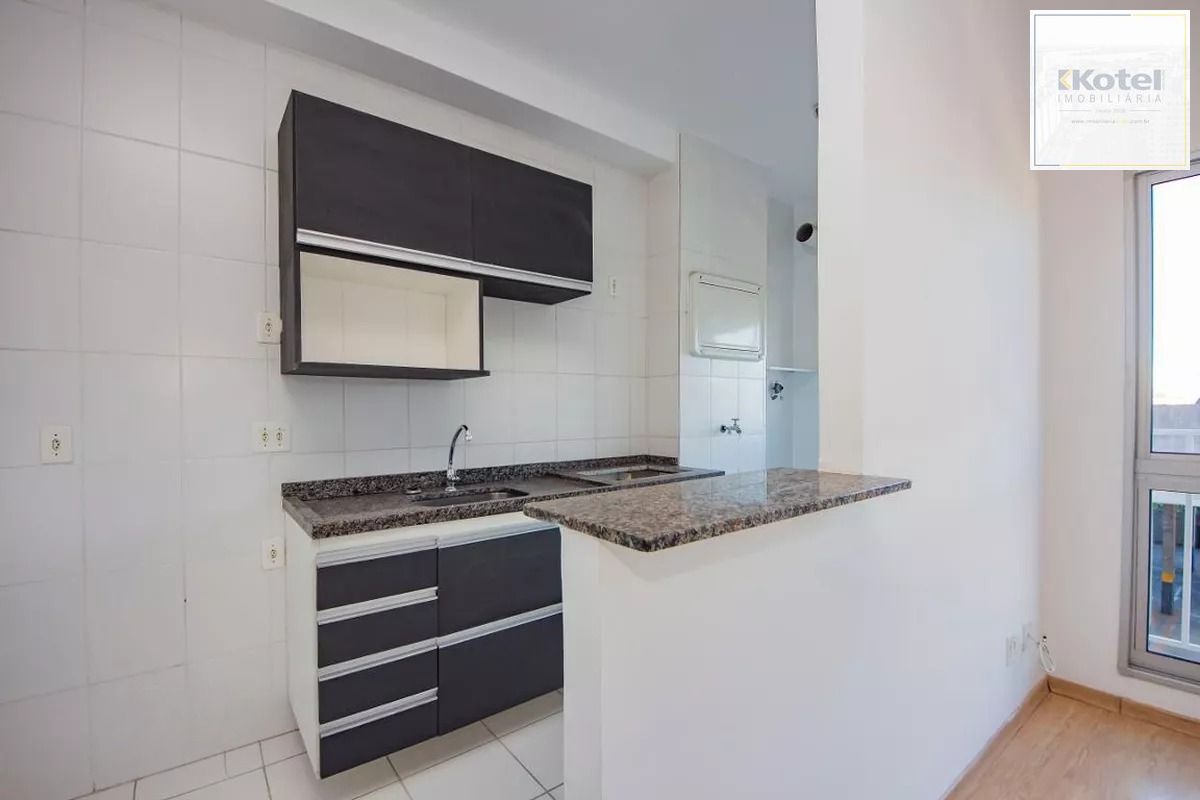 Apartamento 2 dorm, 1 vaga coberta   na Ary Tarrago- Jardim Itu
