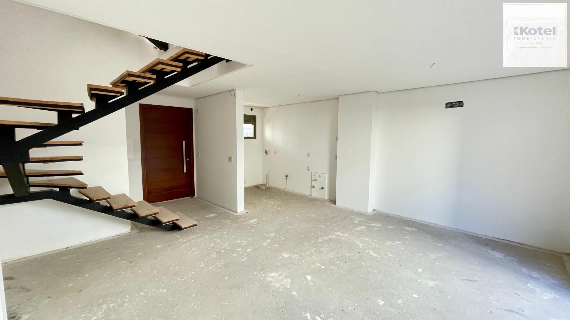 Casa em Condomínio com Terraço e Lazer Completo