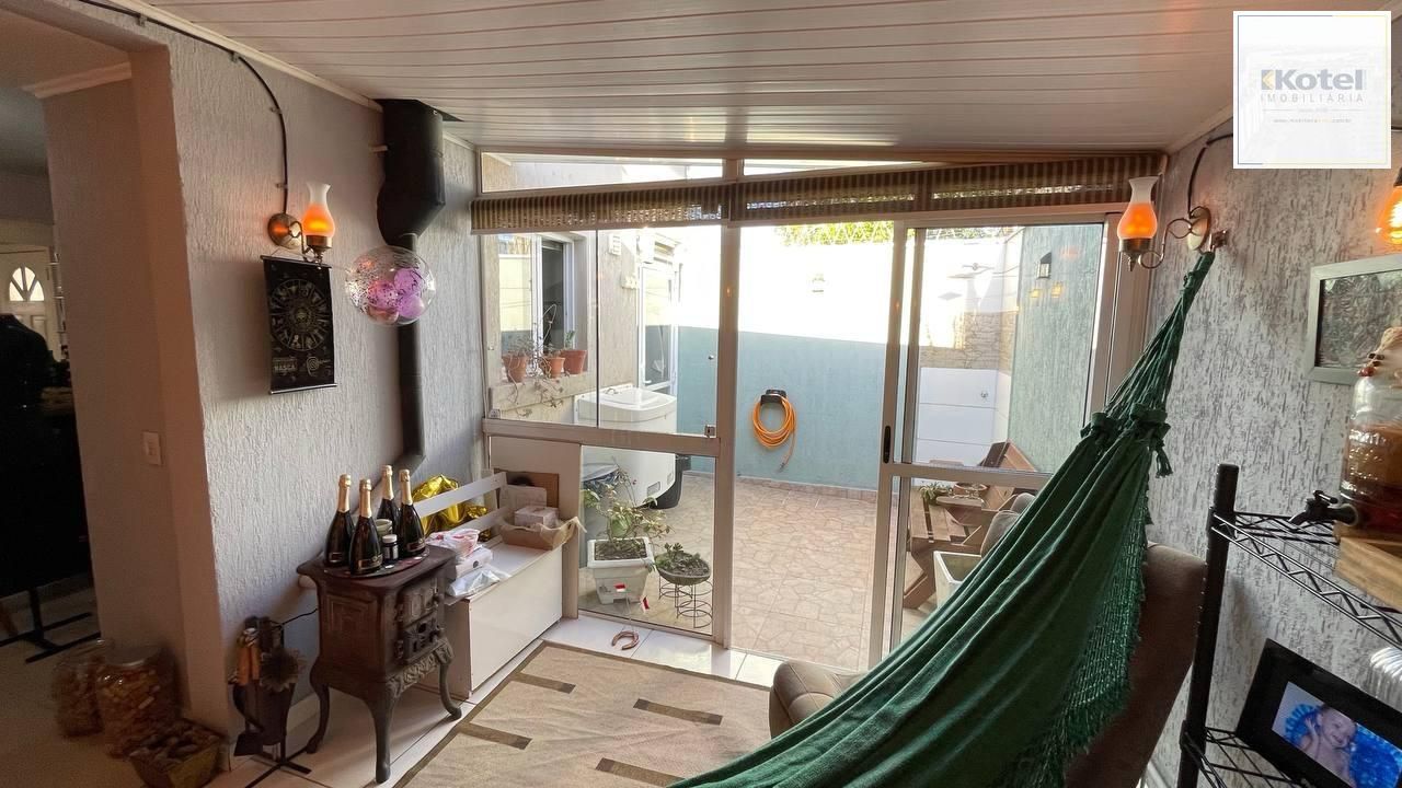 Casa de Condomínio 3 quartos à venda, 145m², Jardim Lindóia - Porto Alegre