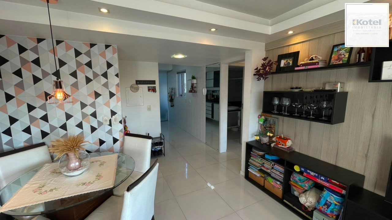 Apartamento 2 dormitórios com vaga coberta no Passo d’Areia — foto 2