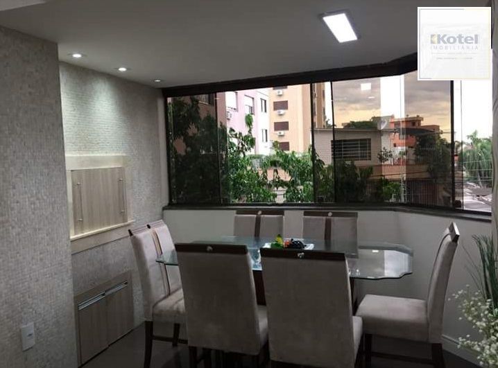Apartamento 2 dorm, varanda integrada com churrasqueira no centro Cachoeirinha