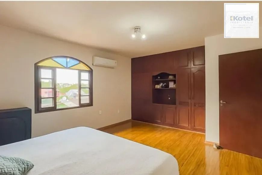 Casa térrea com 4 dormitórios, suíte e 2 vagas. — foto 5