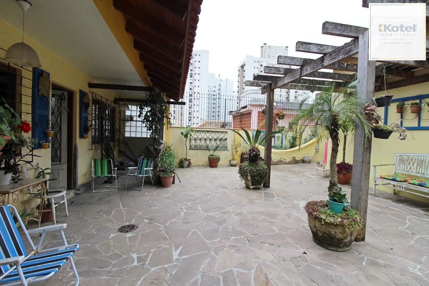 Casa térrea com edícula e salão de festas próximo ao Iguatemi — foto 2