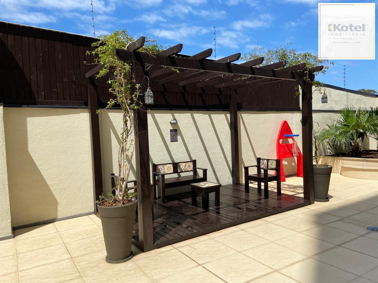 Apartamento à venda no Cristo Redentor com 2 dormitórios, suíte e 2 vagas