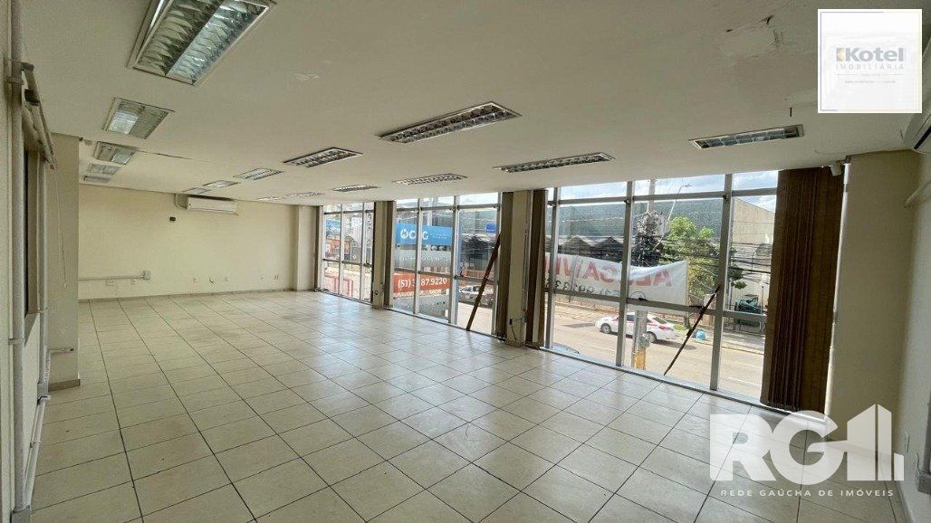 Prédio Comercial Imponente com 1.200m² na Zona Norte de Porto Alegre
