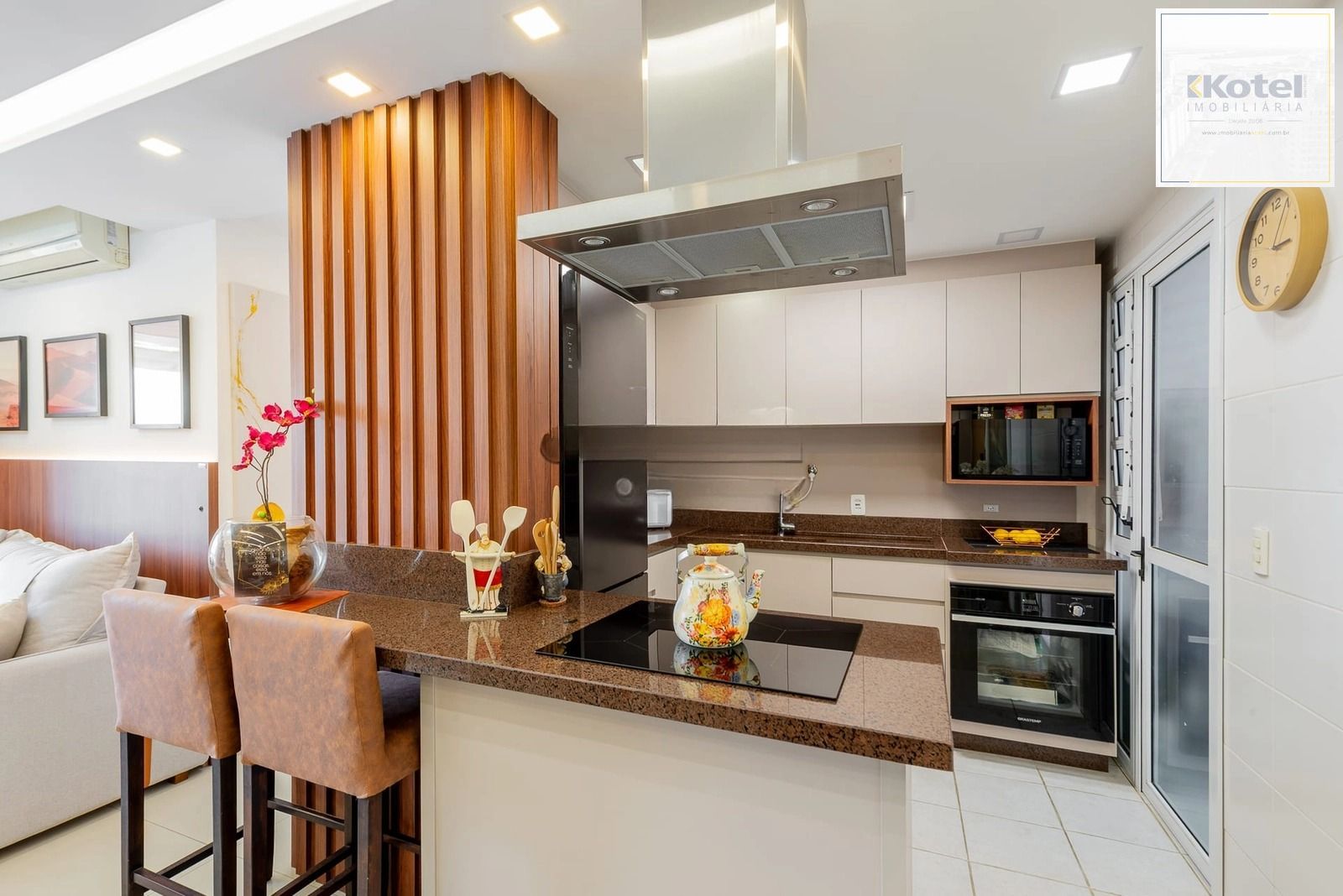 Apartamento, 3 quartos, à venda, 82 m², Passo da Areia - Porto Alegre — foto 4