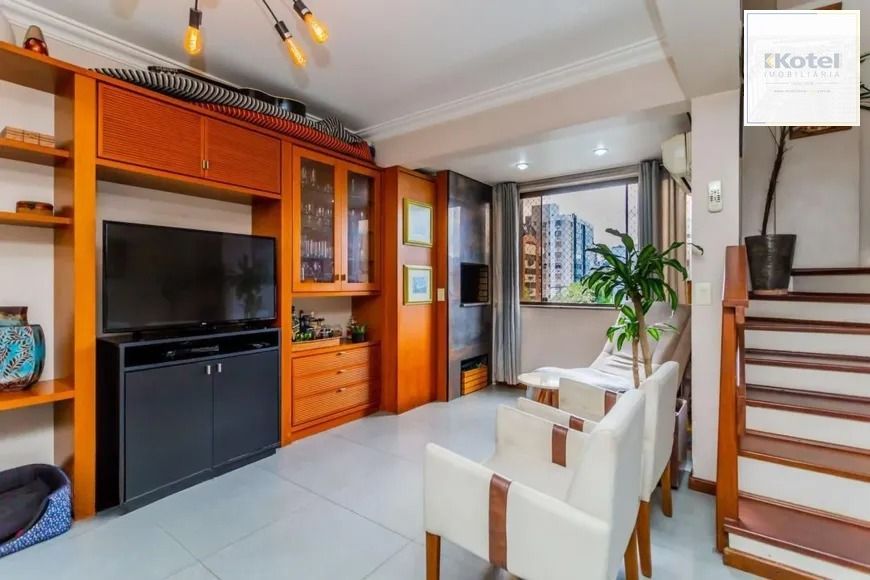 Apartamento, 2 quartos, à venda, 84 m², Passo da Areia - Porto Alegre — foto 2