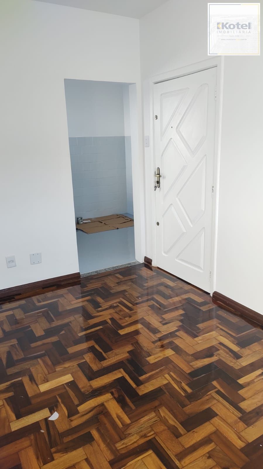 Apartamento 2 dormitórios, 1 vaga rotativa, na Zeferino Diasa Cassol center Lar — foto 3