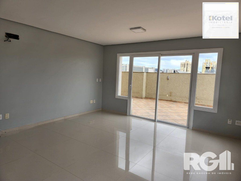 Apartamento Garden 3 quartos à venda, 221m², Jardim São Pedro - Porto Alegre