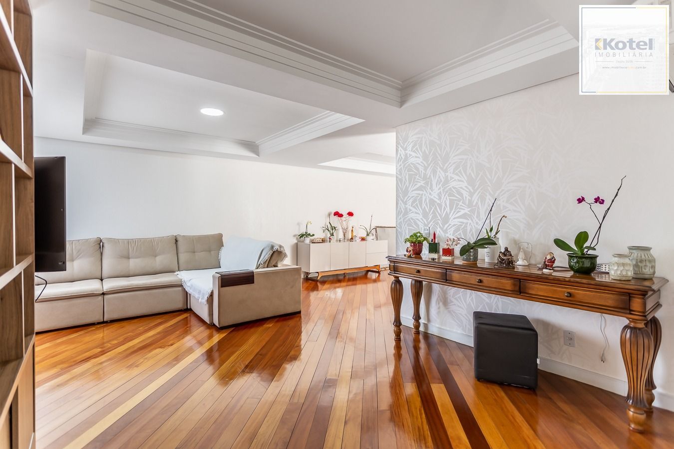 Casa 4 quartos à venda, 413m², Chácara das Pedras - Porto Alegre