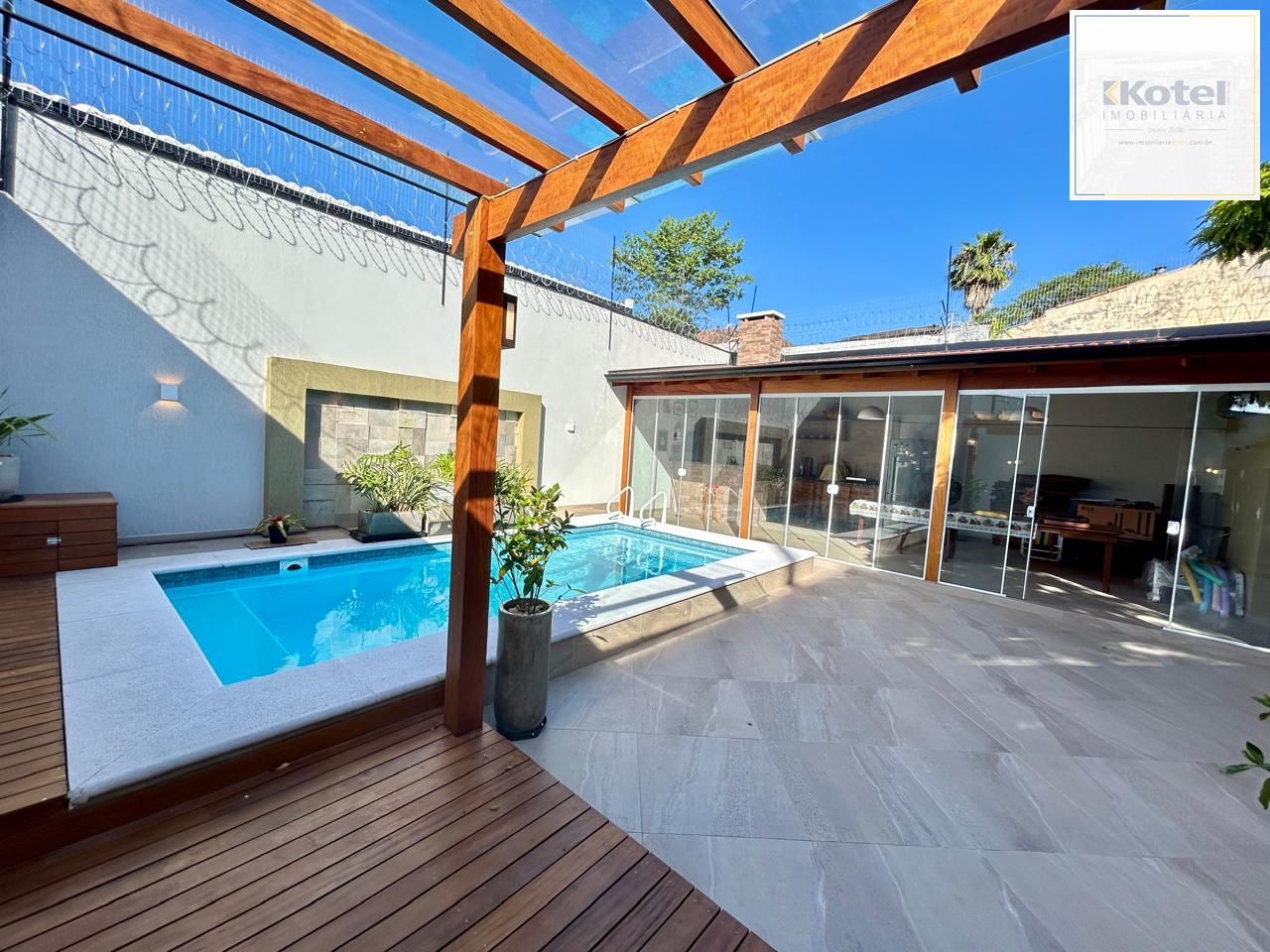 Casa, 8 quartos, à venda, 350 m², Auxiliadora - Porto Alegre — foto 2
