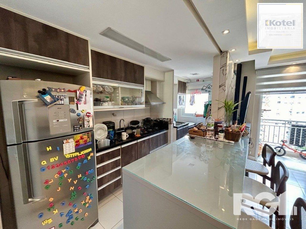 Apartamento 3 quartos à venda, 74m², Vila Ipiranga - Porto Alegre