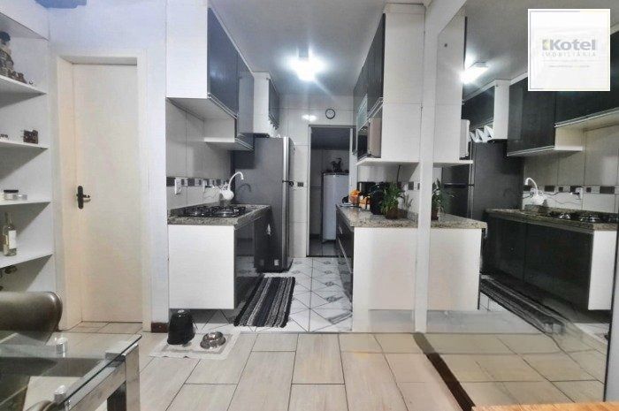 Casa em Condomínio  2 dormitórios no bairro Vila Nova