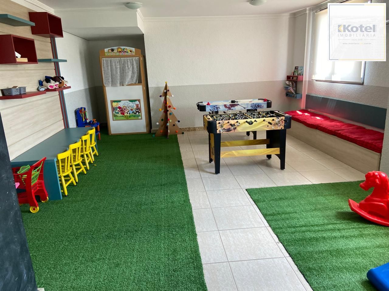 Apartamento à venda no Cristo Redentor com 2 dormitórios, suíte e 2 vagas