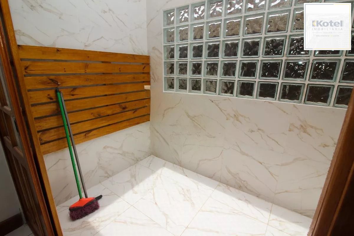 Apartamento com 2 dormitórios e jardim perto do Jardim Botânico — foto 5