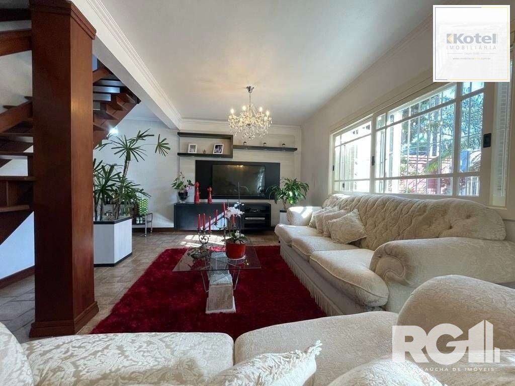 Casa 3 quartos à venda, 298m², Vila Cachoeirinha - Cachoeirinha