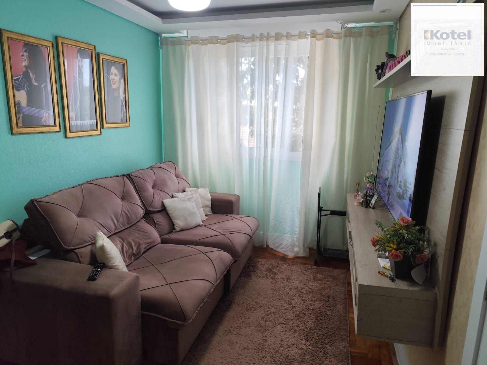 Aparatmento mobiliado 2 dorm com vaga, 2° andar Zeferino Dias, Sarandi