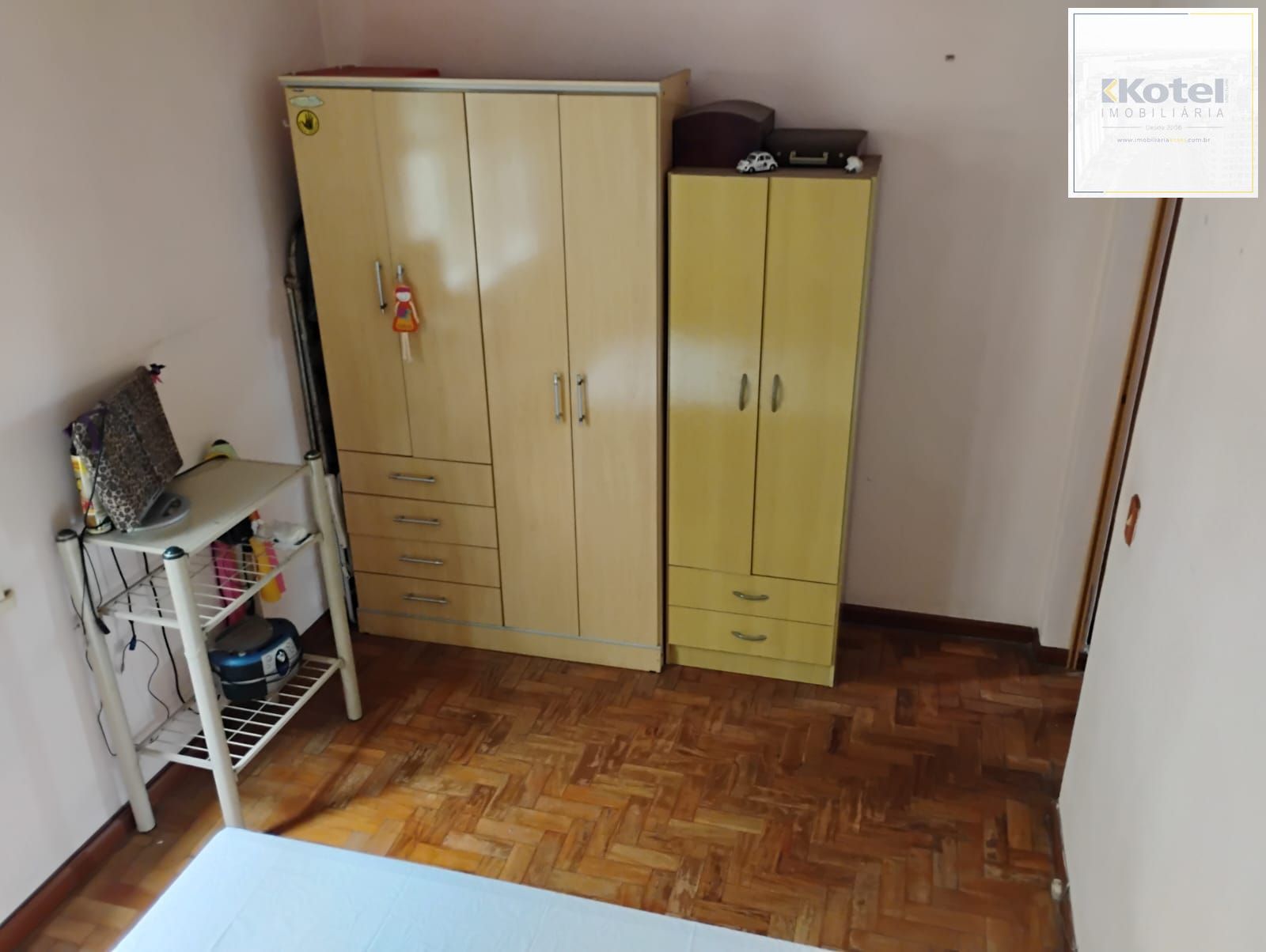 Apartamento 2 dormitórios, 67m², amplo e bem localizado na Av. Assis Brasil — foto 4