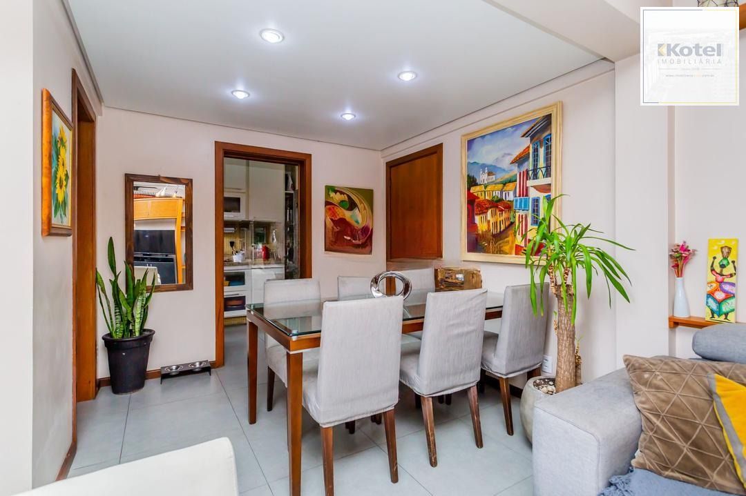Duplex Reformado com 2 Dormitórios e 1 Vaga – Pronto para Morar