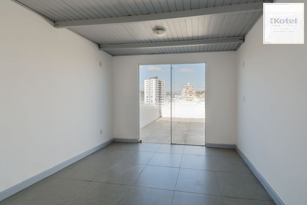 Cobertura 3 dorm 1 vaga, na Avenida Baltazar de Oliveira Garcia São Sebastião
